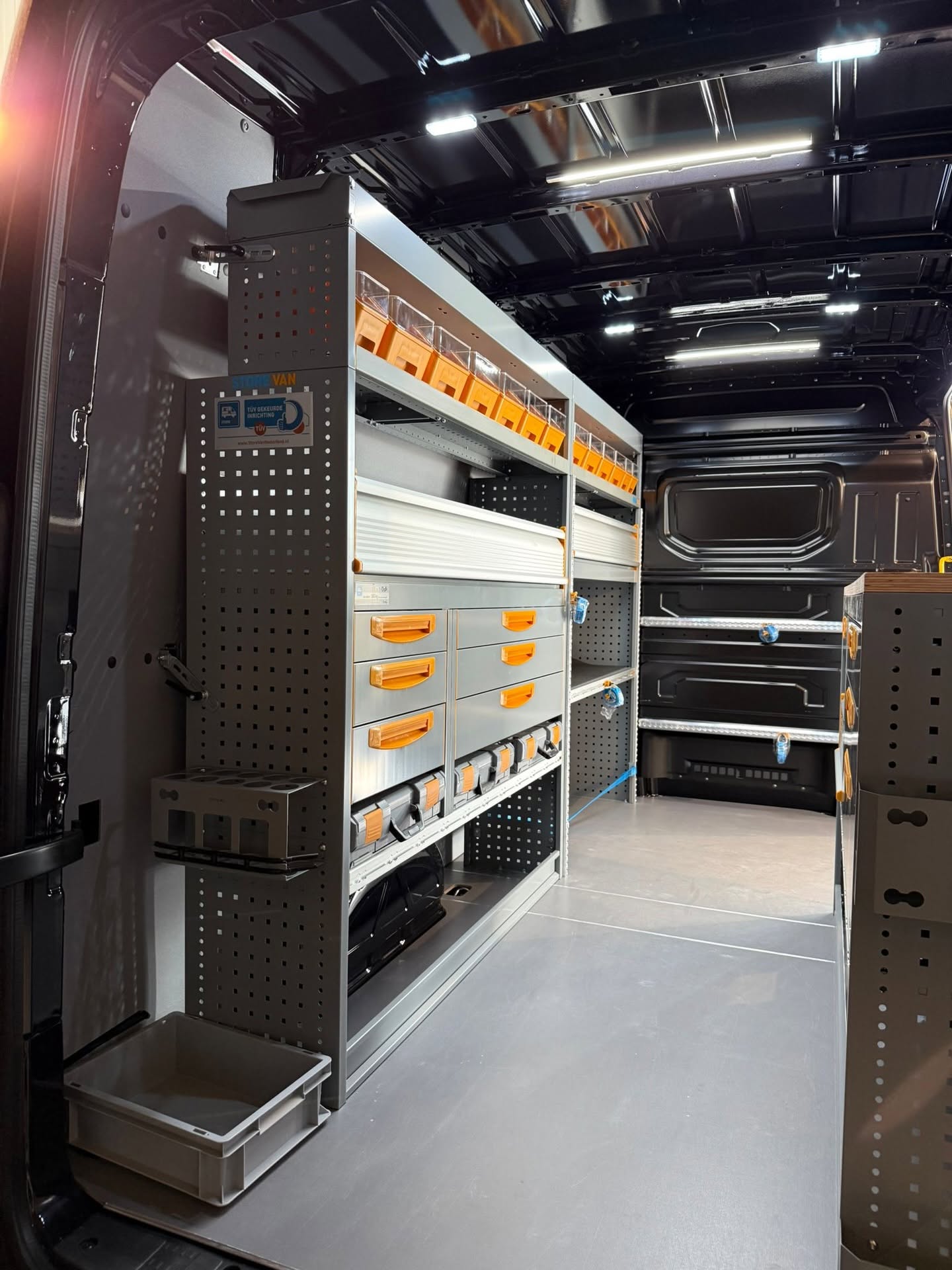 STOREVAN Mobile Solution